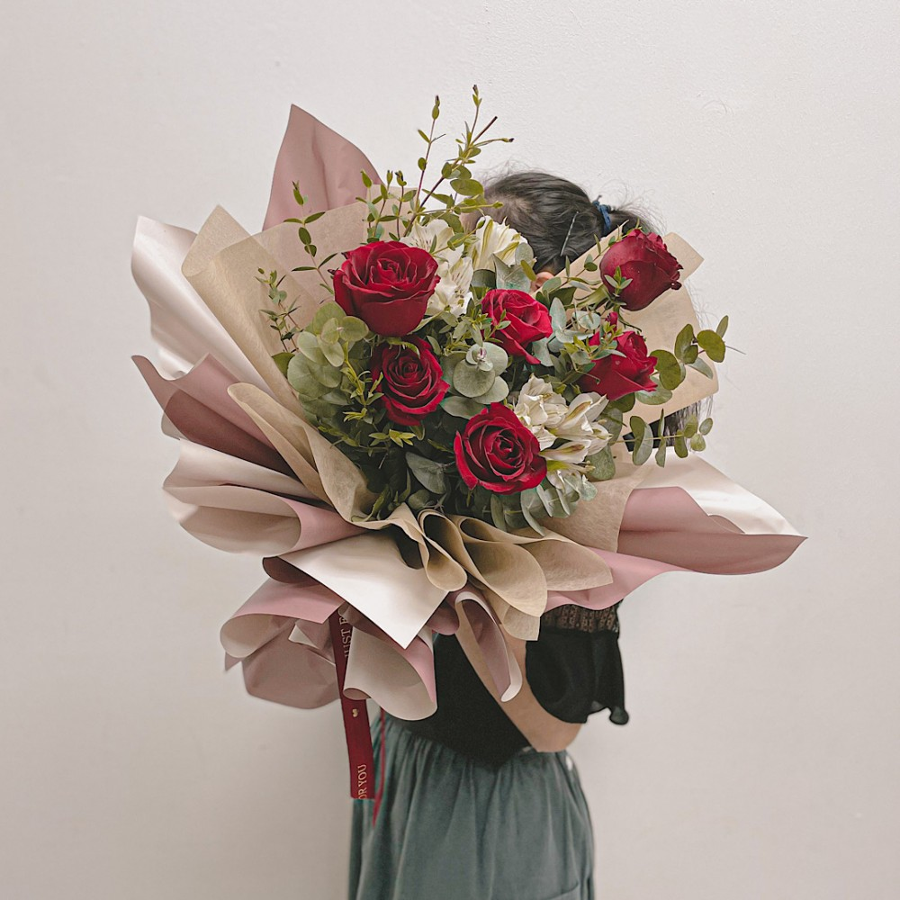 4-useful-tips-to-make-your-first-date-epic-with-floral-gifts-2